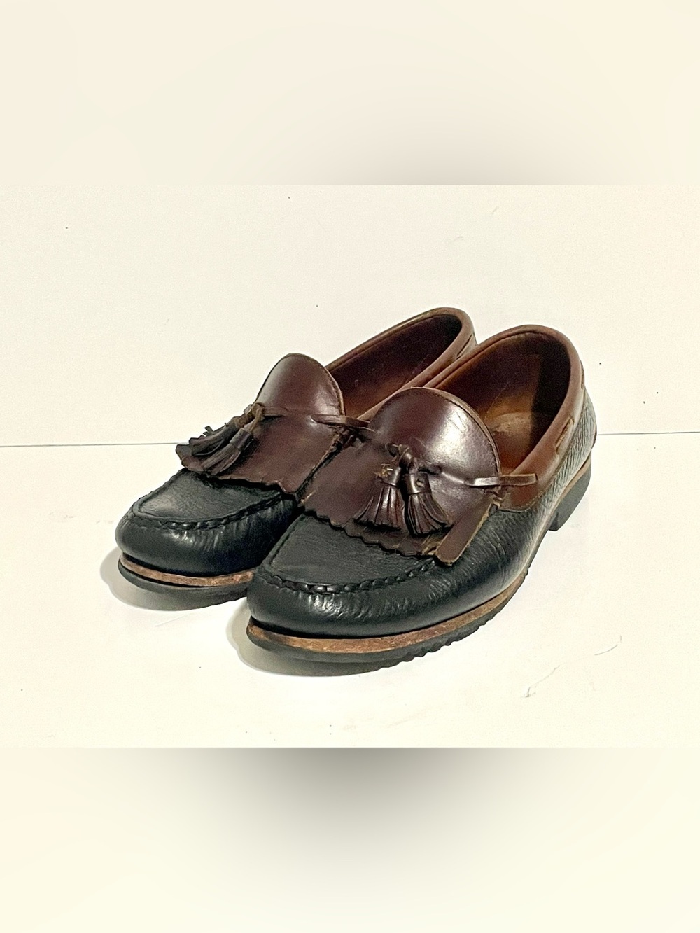 Allen Edmonds Nashua Loafers Mens 10 D Brown Black Kiltie Tassel Pebble Leather